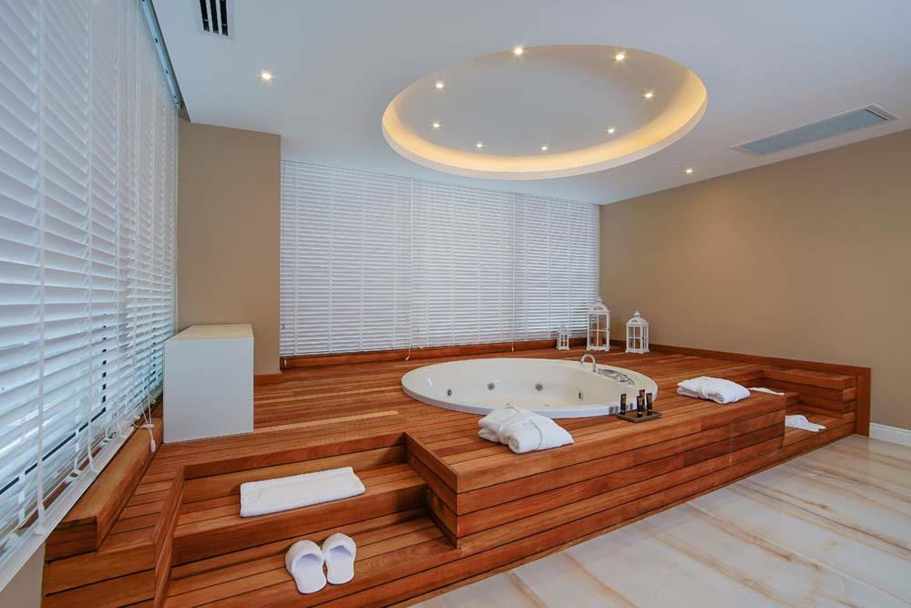 Limak Cyprus Deluxe Hotel 