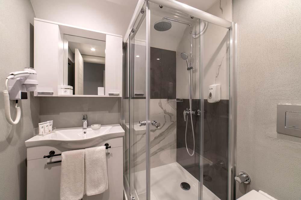 Limak Cyprus Deluxe Hotel 