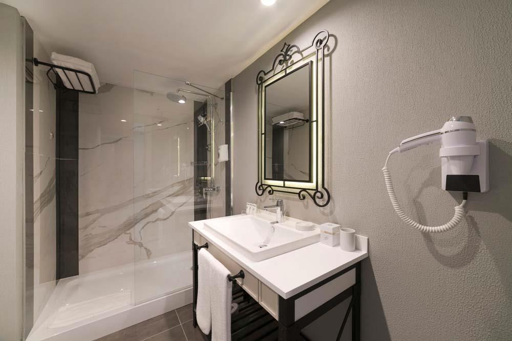 Limak Cyprus Deluxe Hotel 