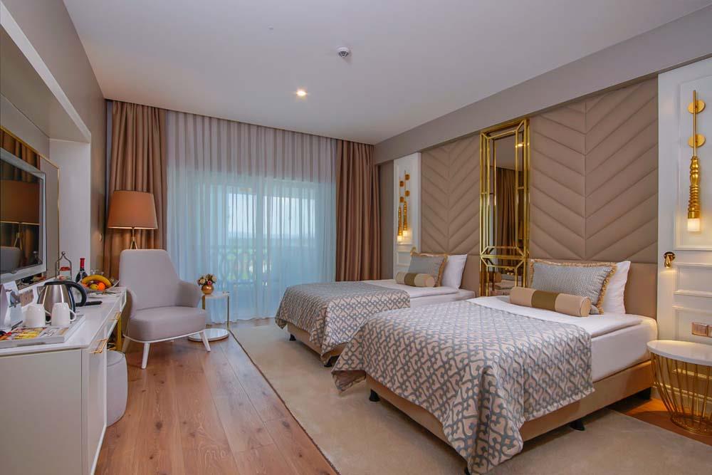 Limak Cyprus Deluxe Hotel 