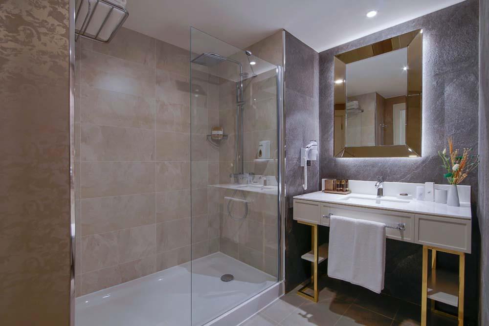 Limak Cyprus Deluxe Hotel 