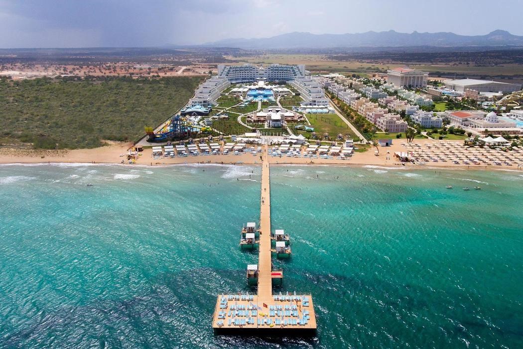 Limak Cyprus Deluxe Hotel 