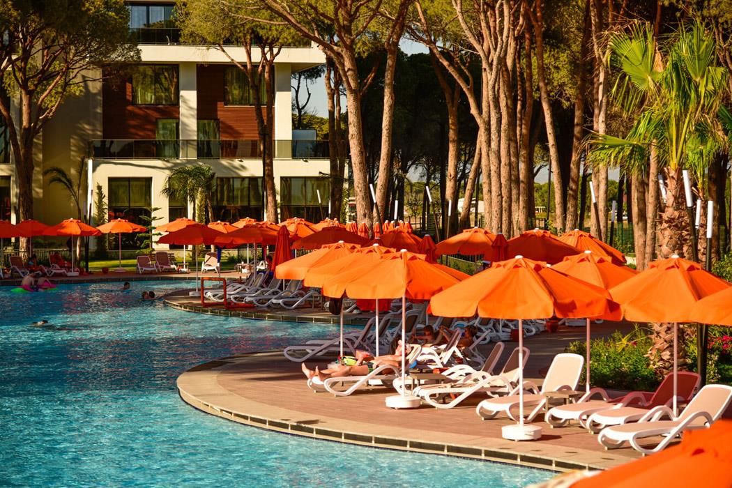 Limak Lara De Luxe Hotel & Resort