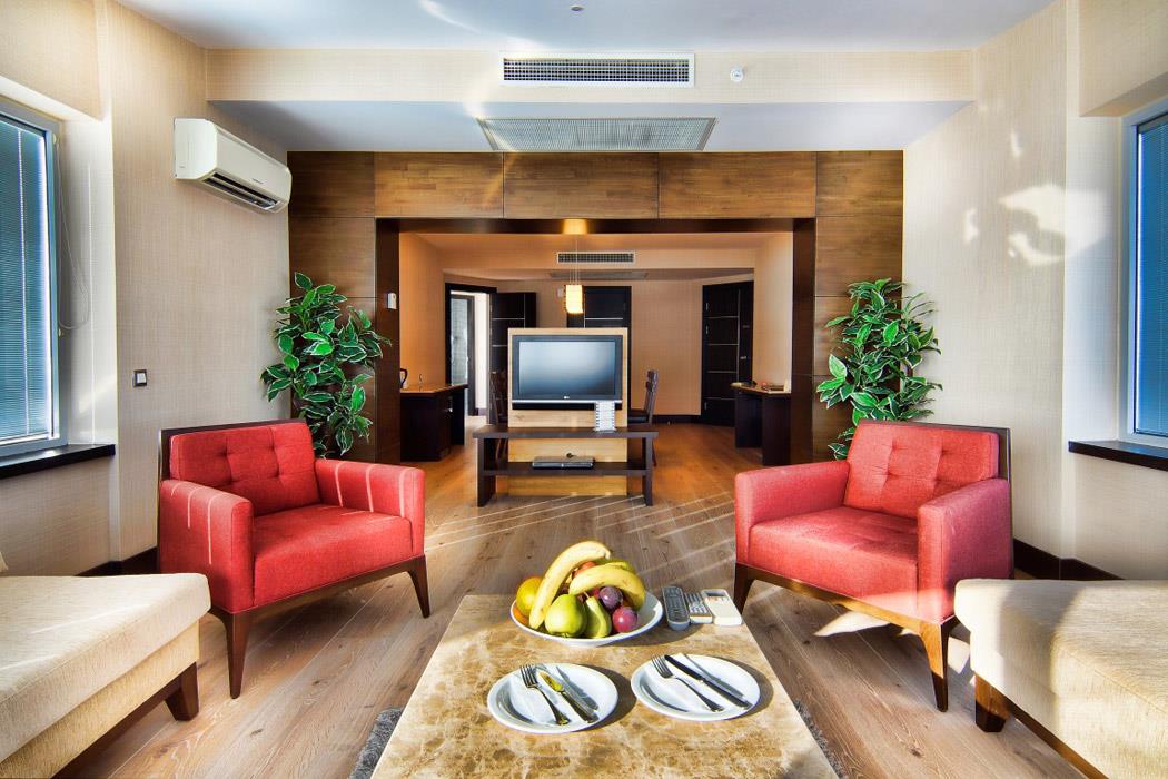 Limak Lara De Luxe Hotel & Resort