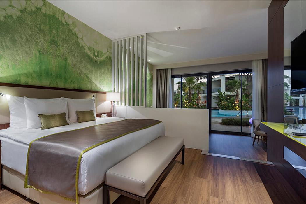 Limak Lara De Luxe Hotel & Resort