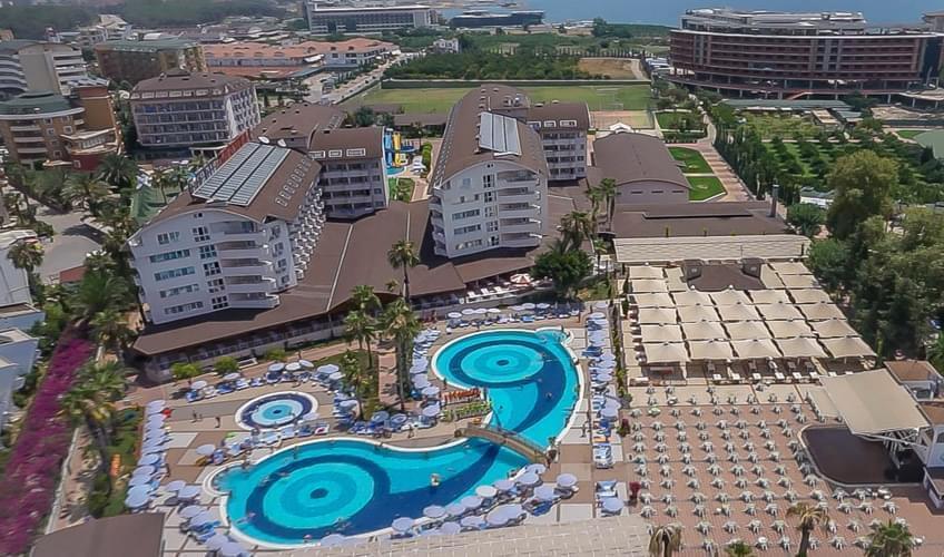 Lonicera World Hotel