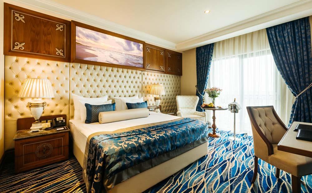 Lord’s Palace Hotel 