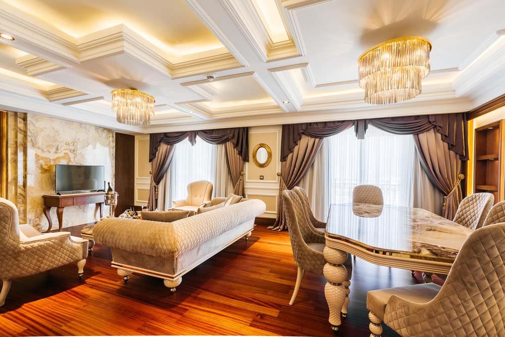 Lord’s Palace Hotel 