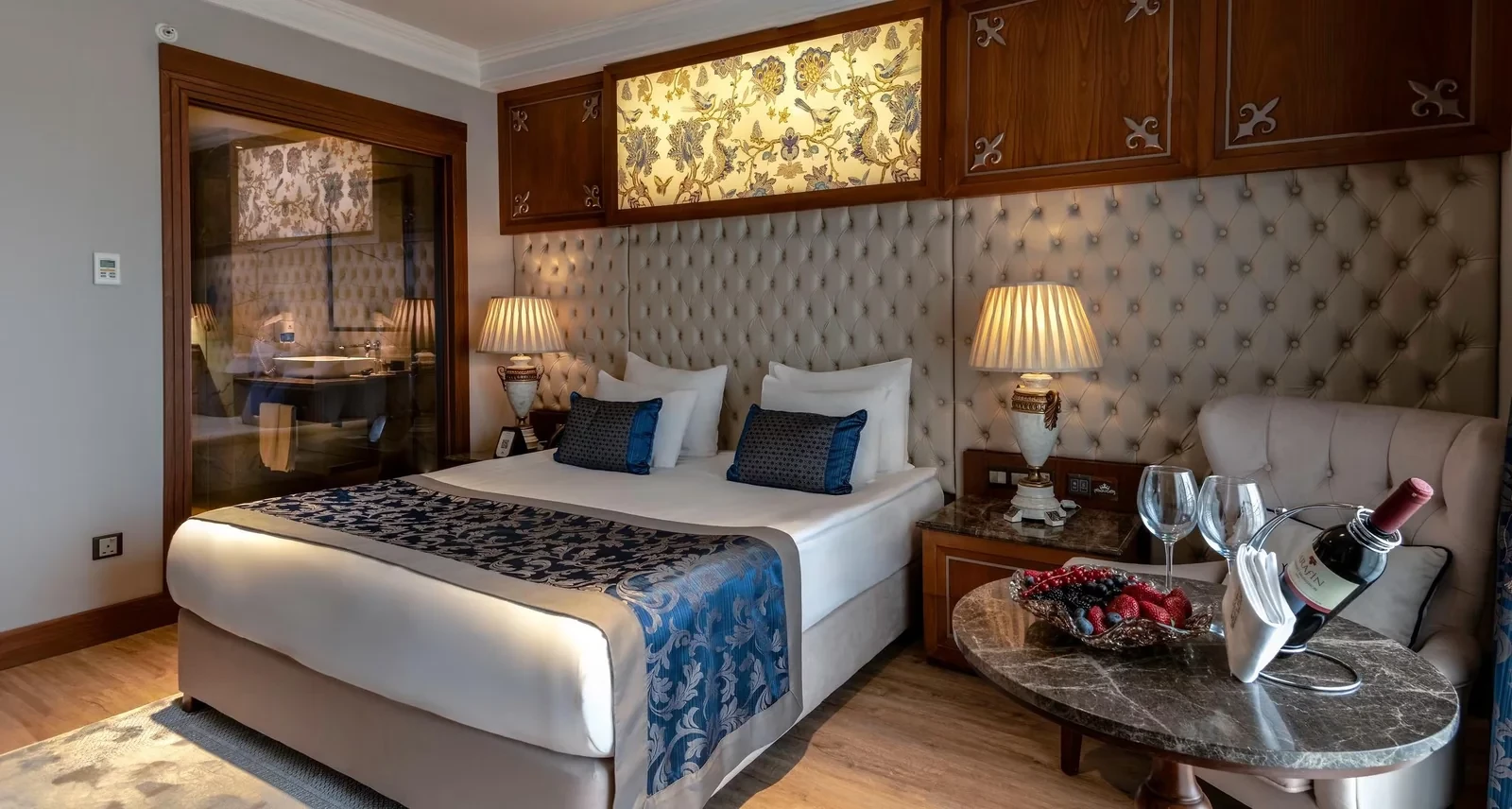 Lord’s Palace Hotel 