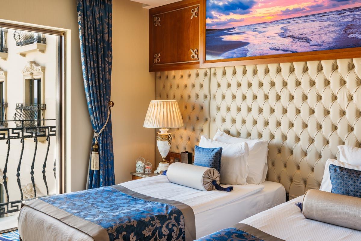 Lord’s Palace Hotel 