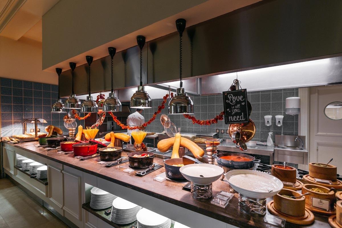 Lord’s Palace Hotel 