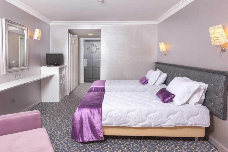 Luna Beach Deluxe Hotel