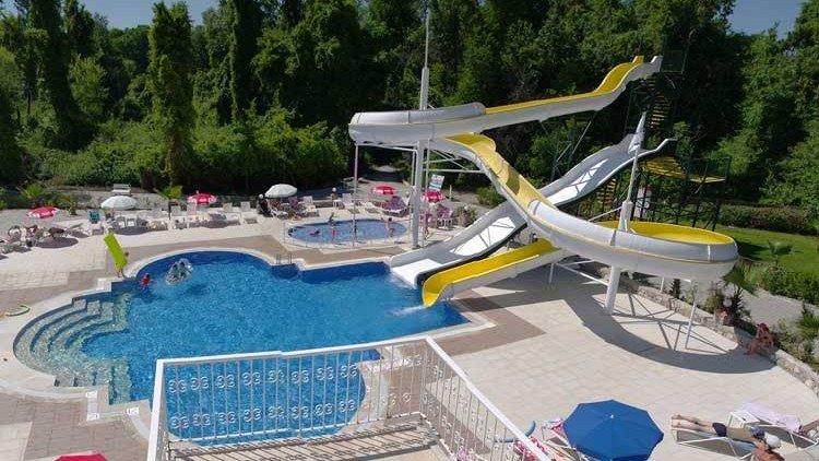 Lykia Botanika Beach & Fun Club