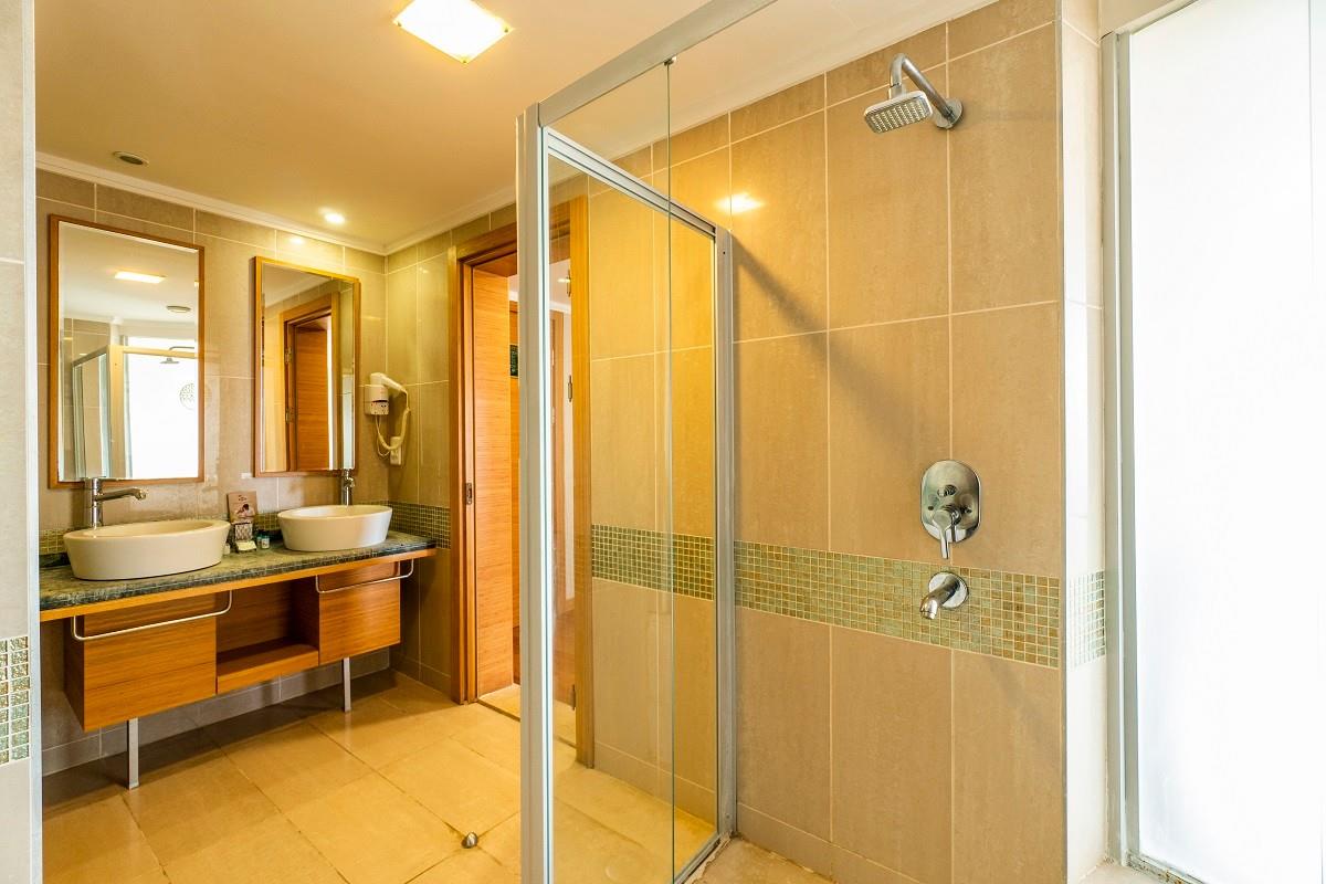 Maira Deluxe Resort Hotel