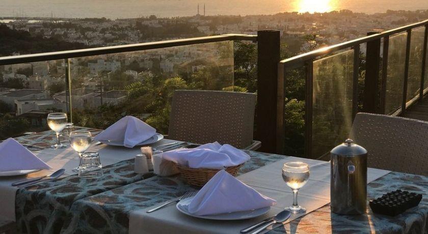 Maira Deluxe Resort Hotel