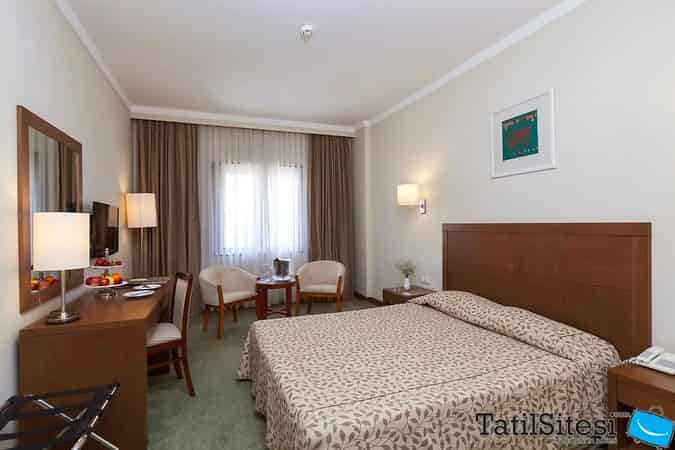 Majesty Club La Mer Art 