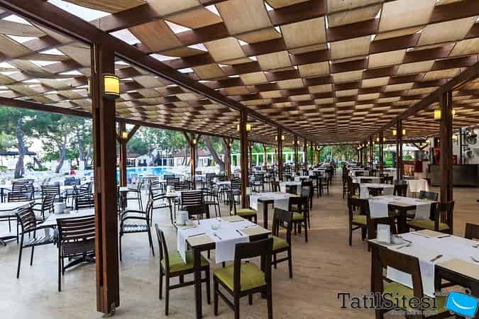 Majesty Club La Mer Art 