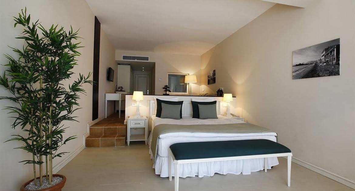 Manastır Alaçatı Hotel