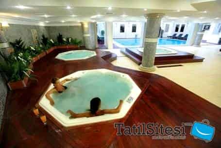 Green Platan Hotel 