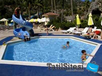 Green Platan Hotel 