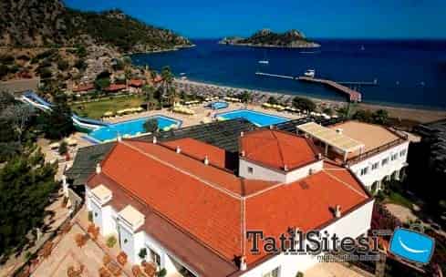 Green Platan Hotel 