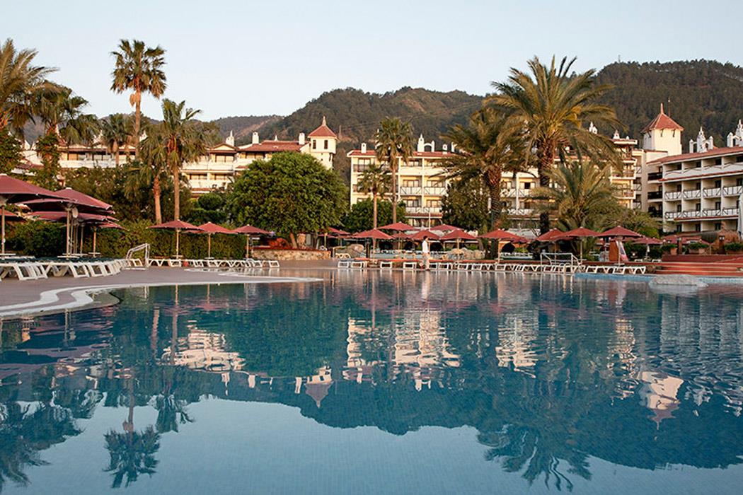 Martı Resort Deluxe