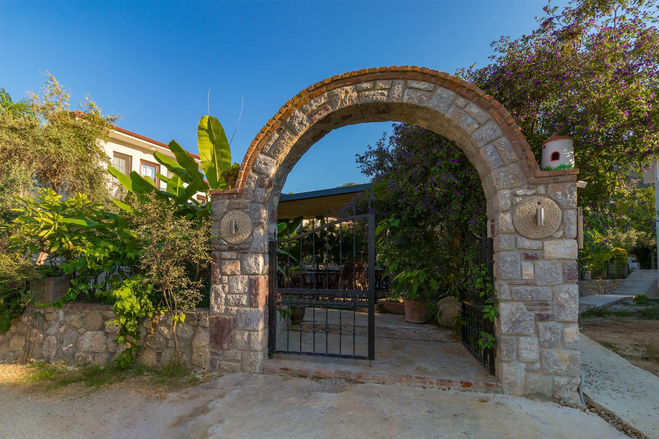 Mavi Deniz Konuk Evi