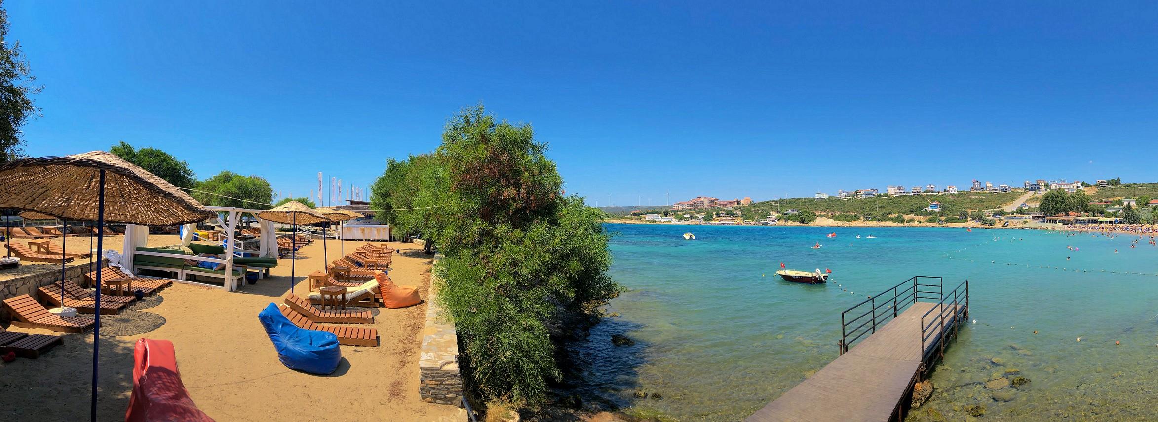 Maya Bistro Hotel Beach