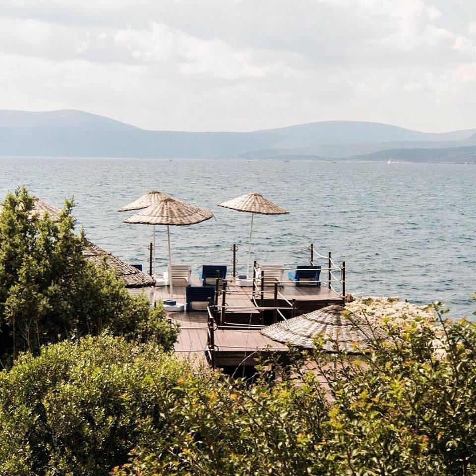 Maya Bistro Hotel Beach