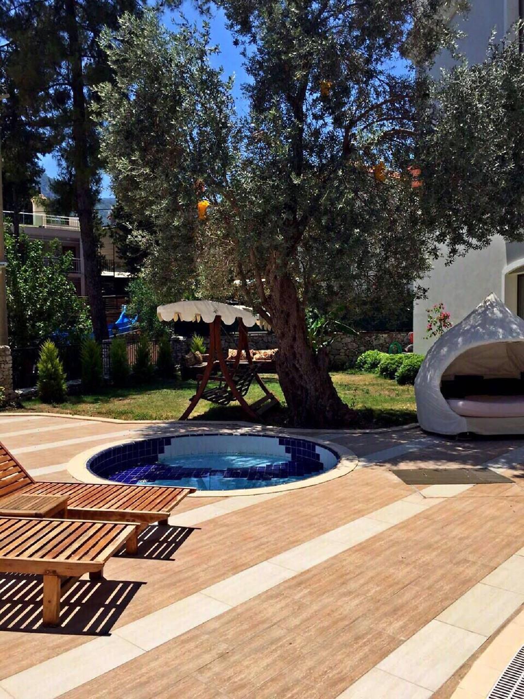 Meril Boutique Hotel