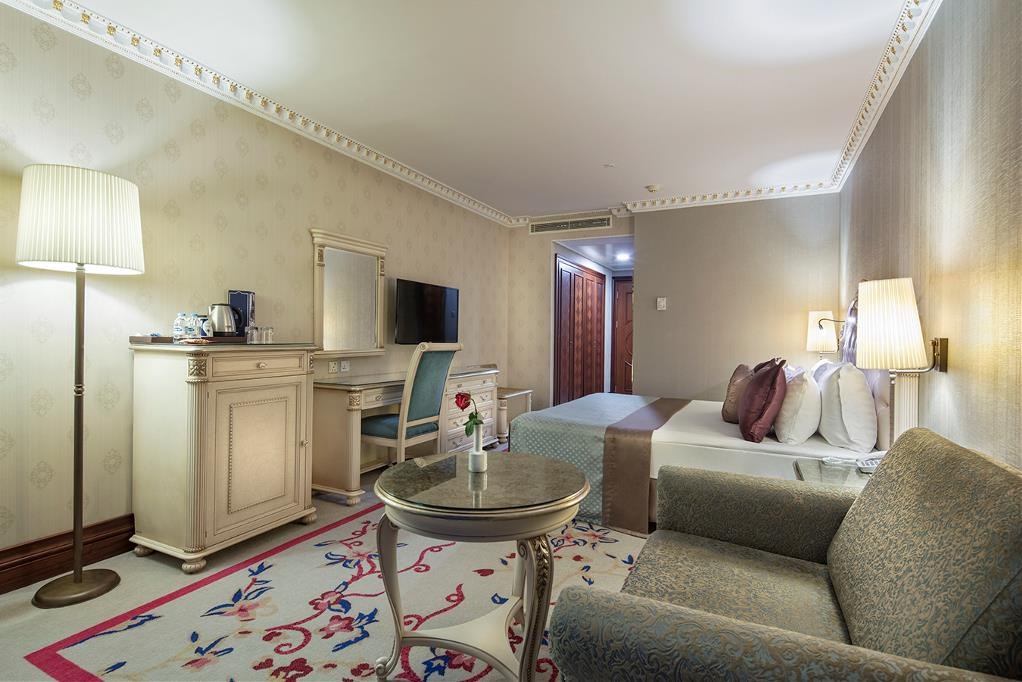 Merit Crystal Cove Hotel & Spa