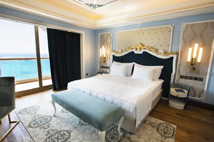 Merit Crystal Cove Hotel & Spa