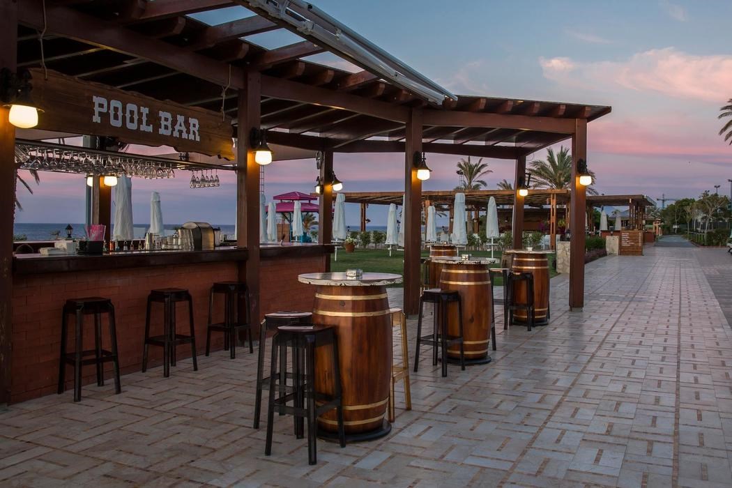 Merit Park Hotel & Spa