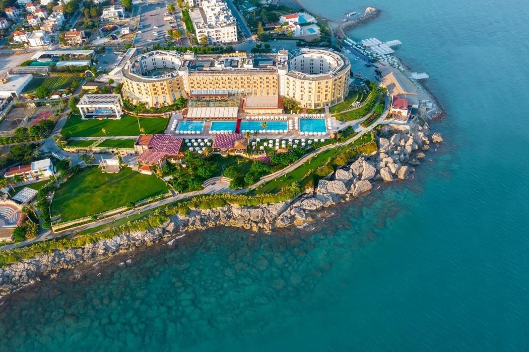 Merit Park Hotel & Spa