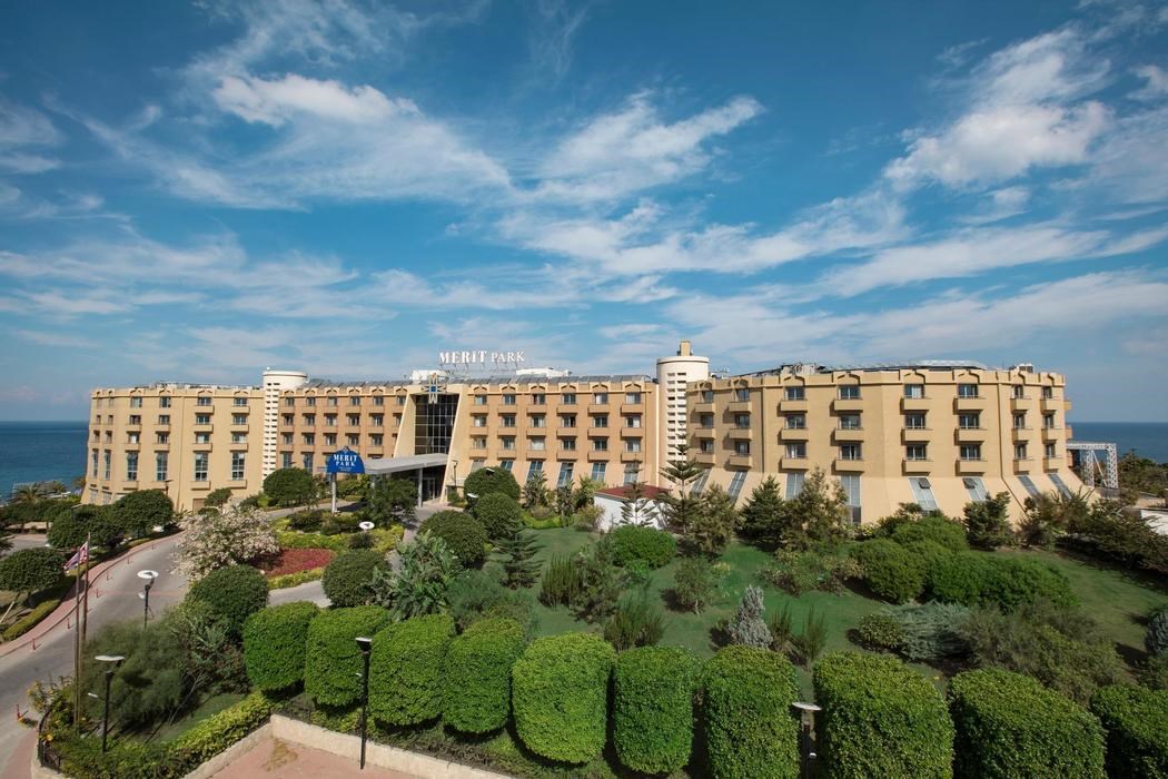 Merit Park Hotel & Spa