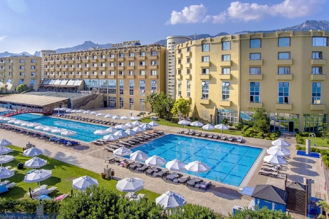 Merit Park Hotel & Spa