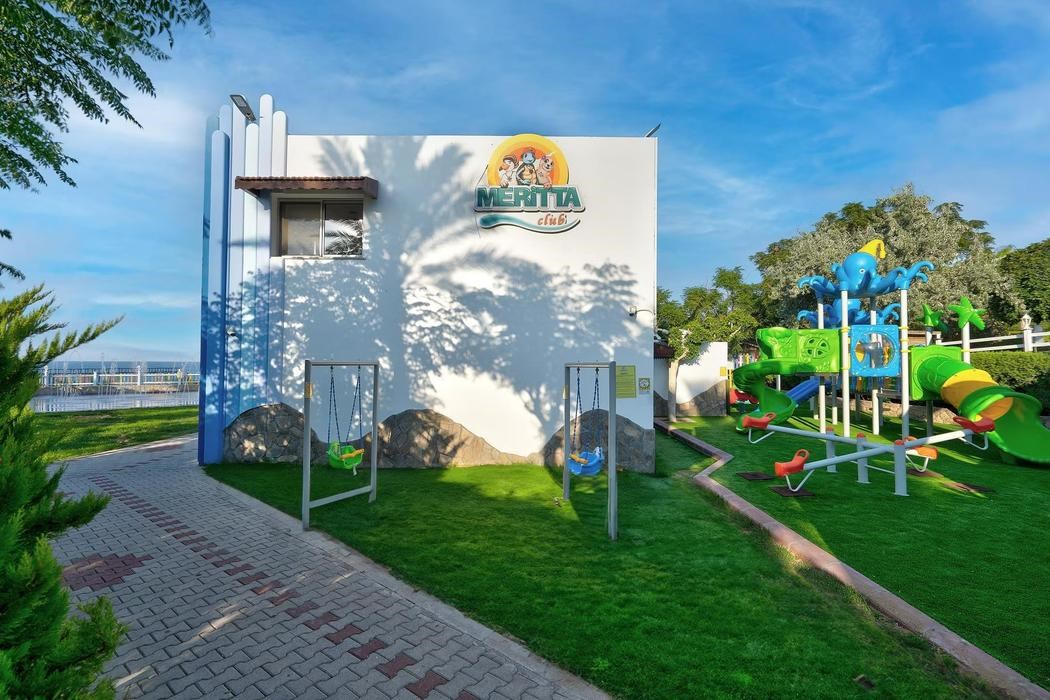 Merit Park Hotel & Spa