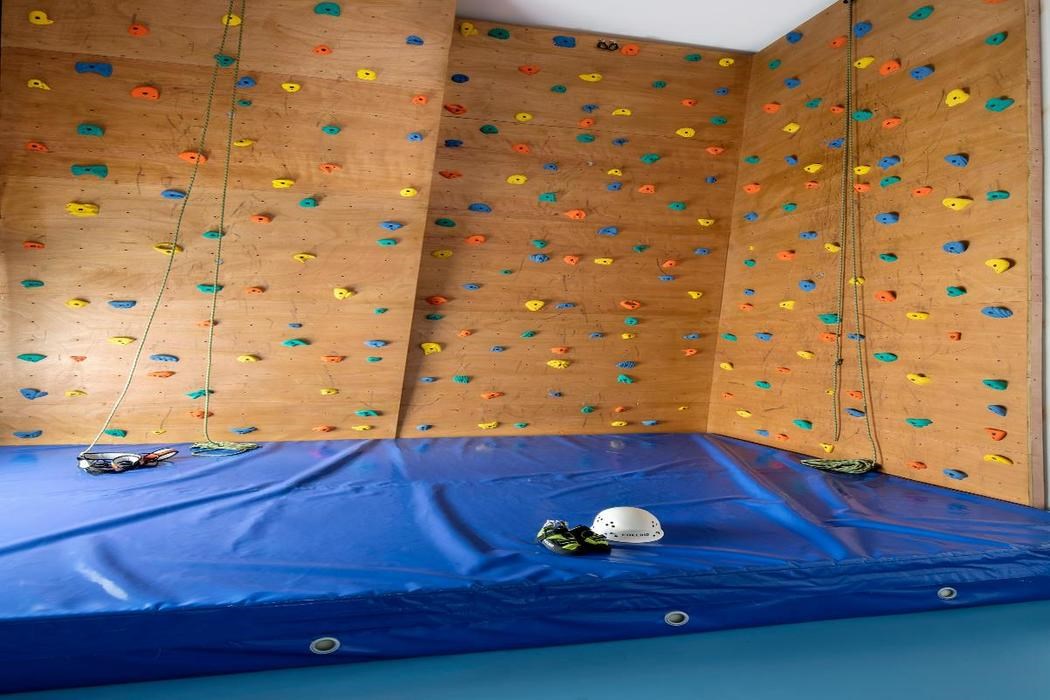 Merit Park Hotel & Spa