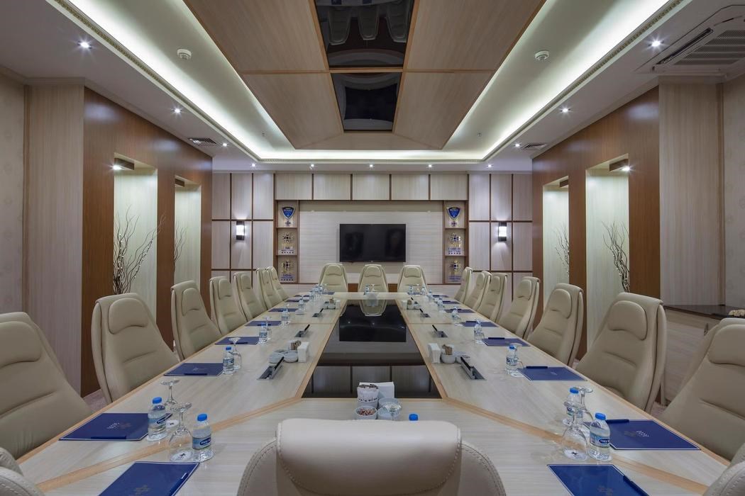 Merit Park Hotel & Spa