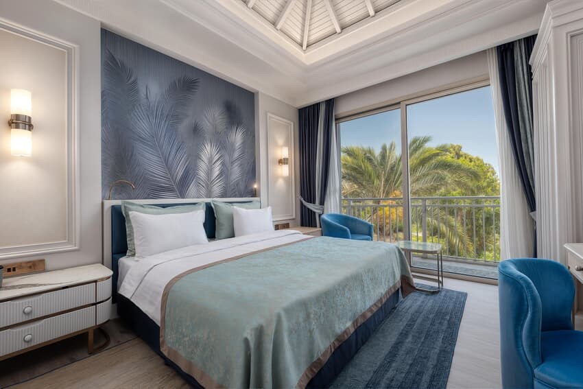 Merit Royal Gardens Hotel