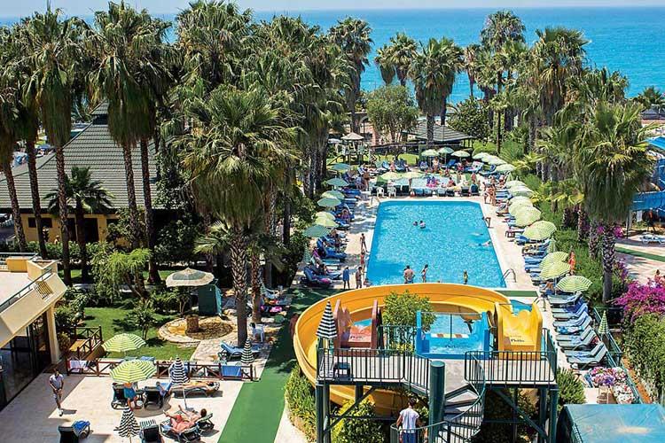 Meryan Beach Hotel Spa