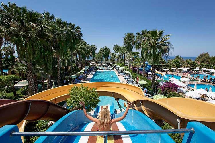 Meryan Beach Hotel Spa