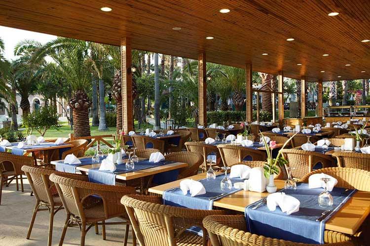 Meryan Beach Hotel Spa