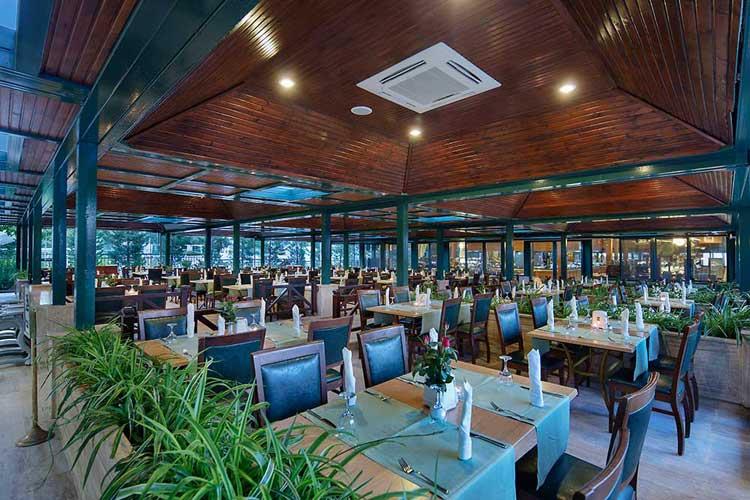 Meryan Beach Hotel Spa