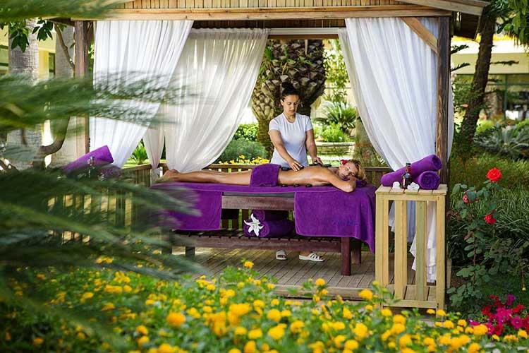 Meryan Beach Hotel Spa