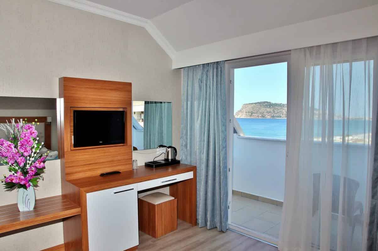Mesut Hotel