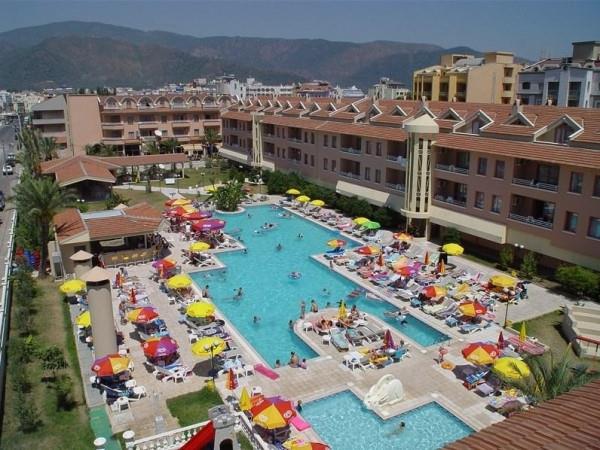 Mıdpoınt Club & Suıtes