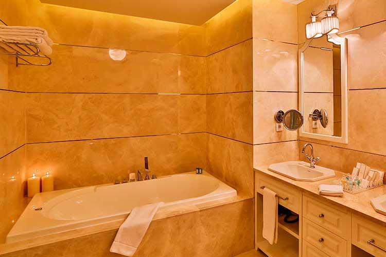 Mivara Luxury Resort Spa