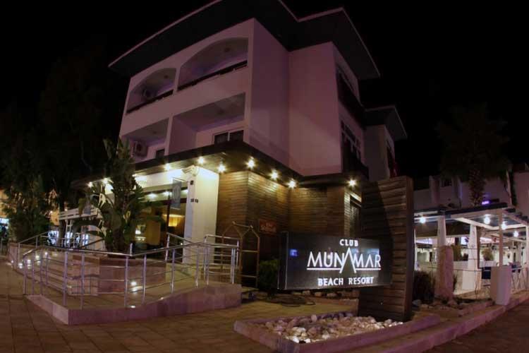 Munamar Beach Resort Hotel