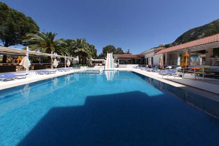 Munamar Beach Resort Hotel